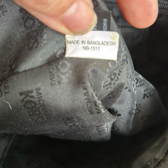 Michael Kors Jet Set Travel Large Tote Saffiano Black Leather. - Picture 13 of 17